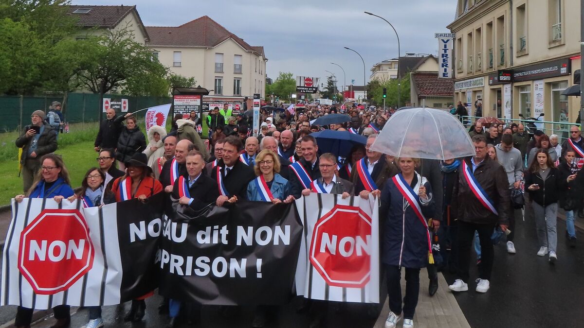 Projet de prison à Noiseau : le département du Val-de-Marne lance sa guérilla juridique