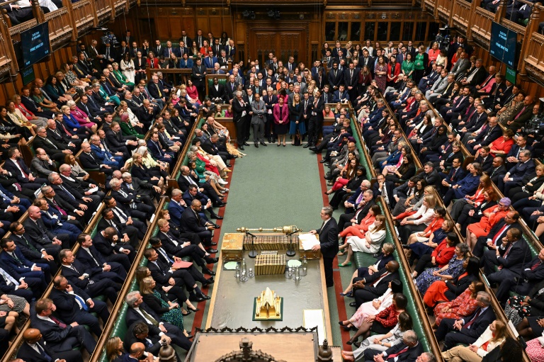 Proposition de loi: Le Parlement britannique saisi du sujet sensible de l'aide à mourir