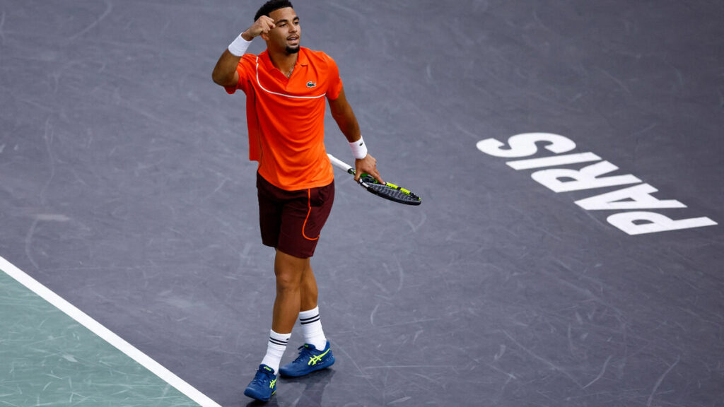 Rolex Paris Masters : « 3-0, ici c’est Paris », le message d’Arthur Fils au PSG après sa victoire sur Cilic