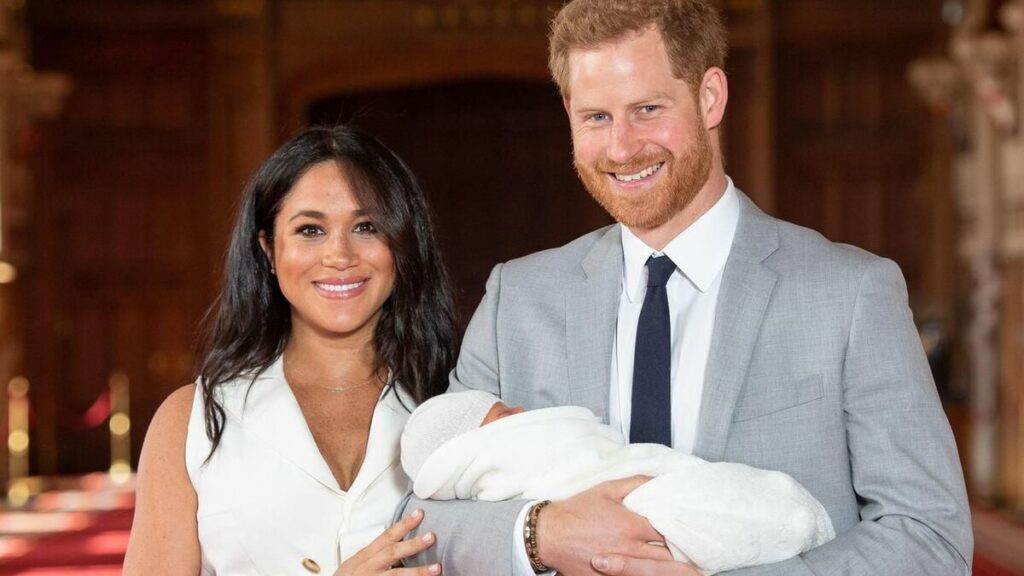 Royal baby : l’enfant de Meghan et Harry, présenté au public, s’appelle Archie