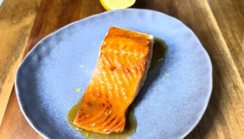 Salmón al limón: la receta perfecta cuando tienes poco tiempo en la cocina