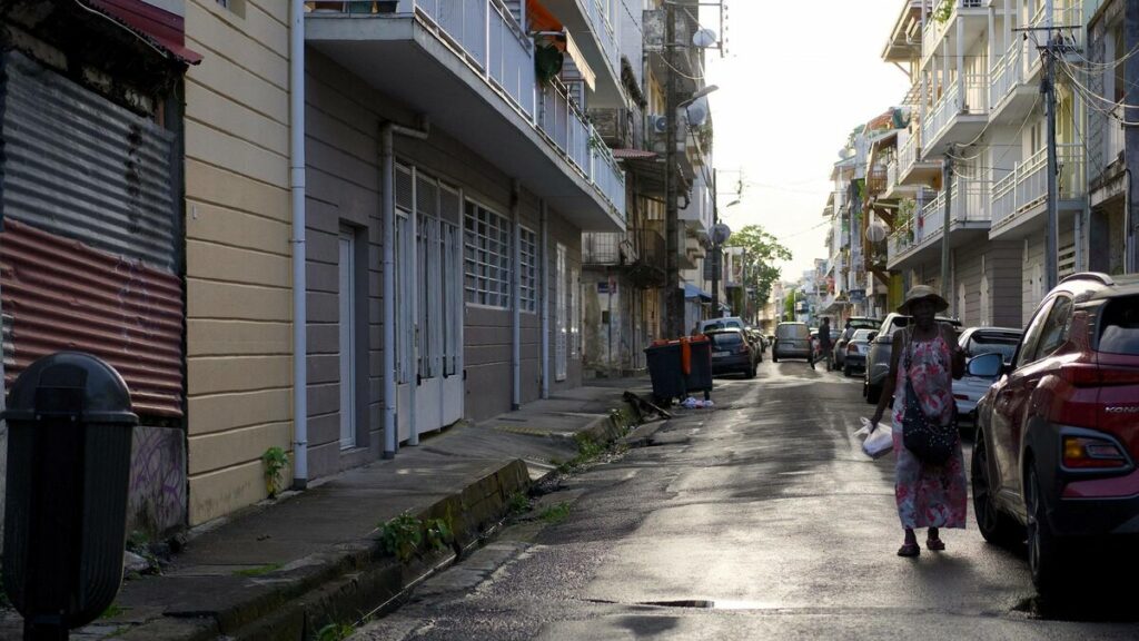 « Sans électricité, plus rien ne fonctionne » : la Guadeloupe à l’épreuve du black-out total