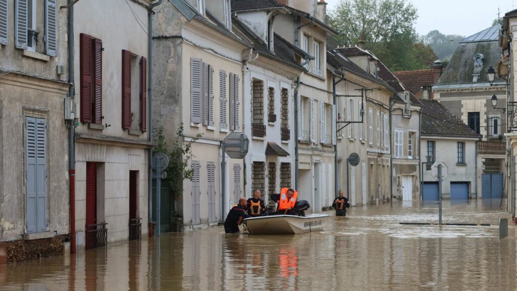 Tempête Kirk : à Crécy-la-Chapelle, « l’eau est montée très vite », près de 200 personnes évacuées