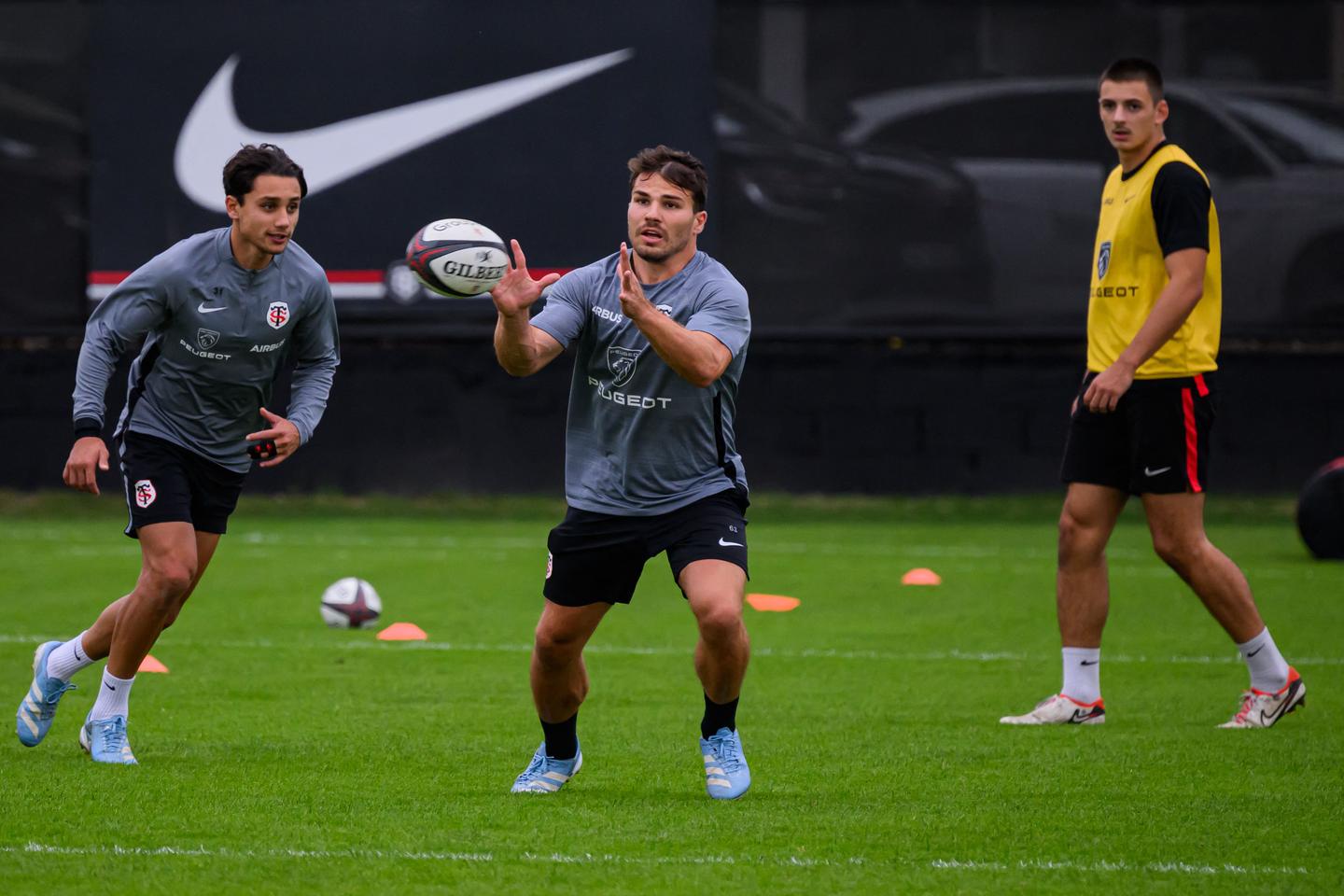 Top 14 : Antoine Dupont au défi du renouveau pour son retour au rugby à XV