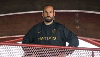 Top 14 : «Le maillot et l’héritage du club ne sont pas respectés», cingle Michalak (Racing 92)