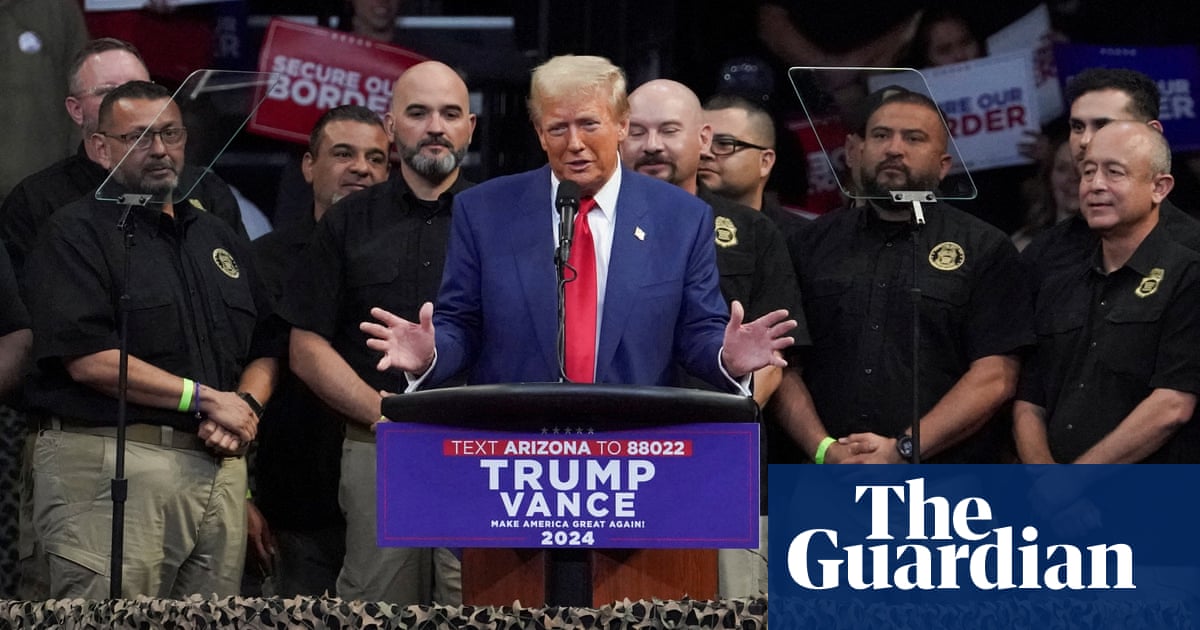 Trump calls US a ‘garbage can’ in diatribe against immigration in Arizona