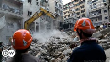 UN mission hit again, as Israeli strikes in Beirut kill 22