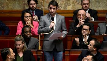 Un député LFI pris en flagrant délit d’achat de drogue à Paris, il annonce entamer un «protocole de soins»