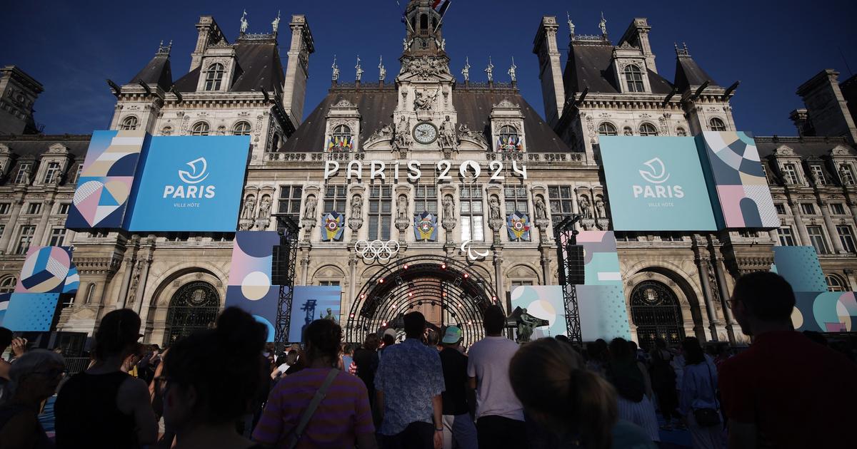 «Une armée de 55.000 personnes» : la mairie de Paris emploie-t-elle plus d’agents que toutes les préfectures de France réunies ?