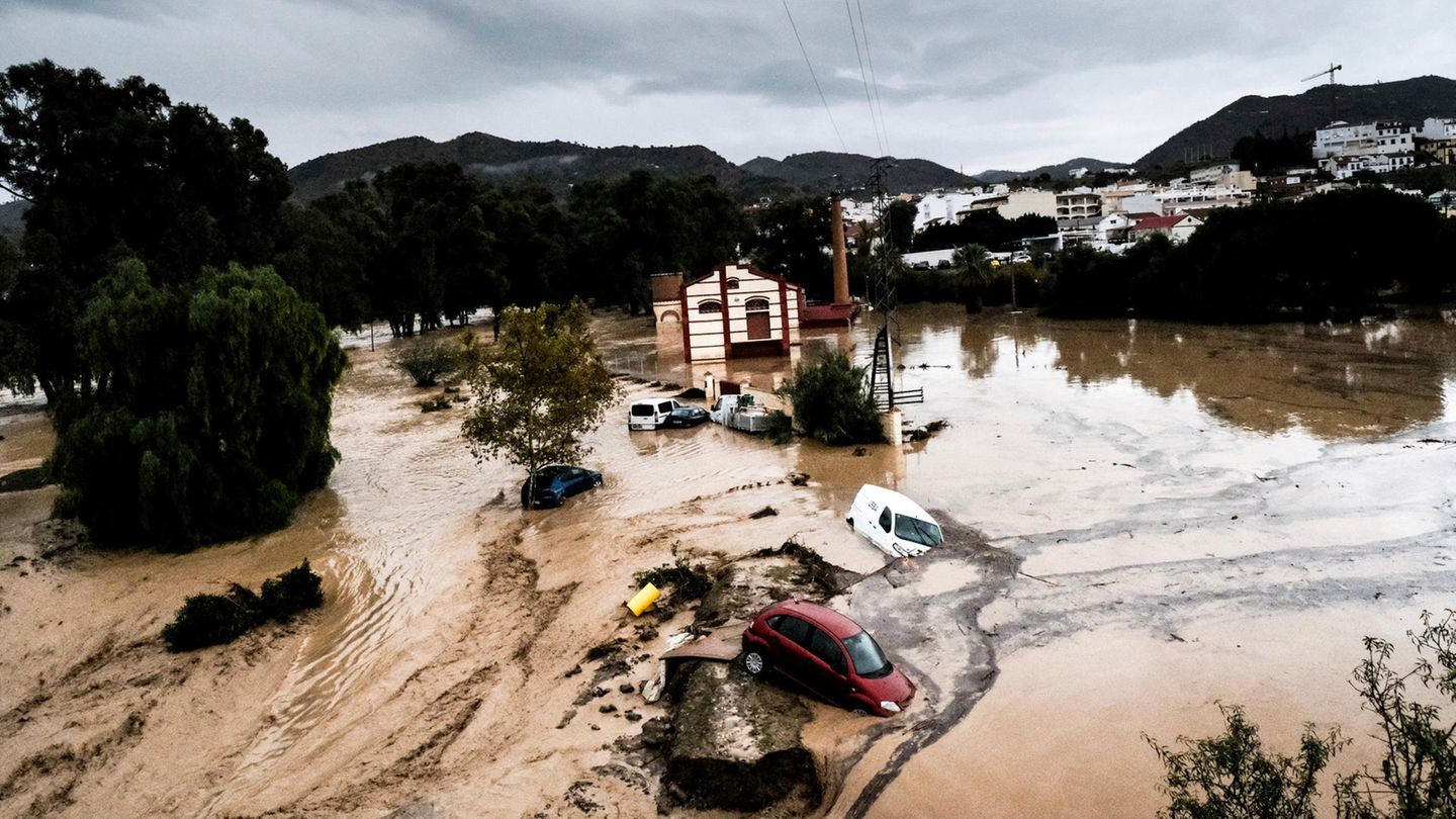 Unwetter: Mehr als 60 Tote bei schweren Überschwemmungen in Spanien