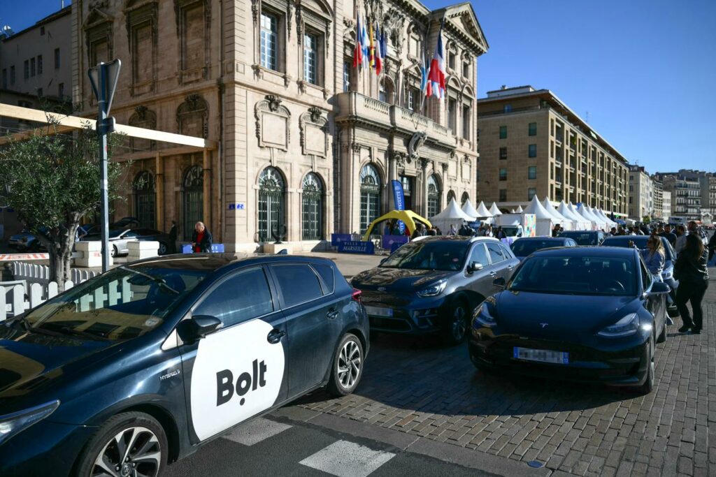 VTC : Heetch reproche à ses concurrents Uber et Bolt d’abuser des promotions