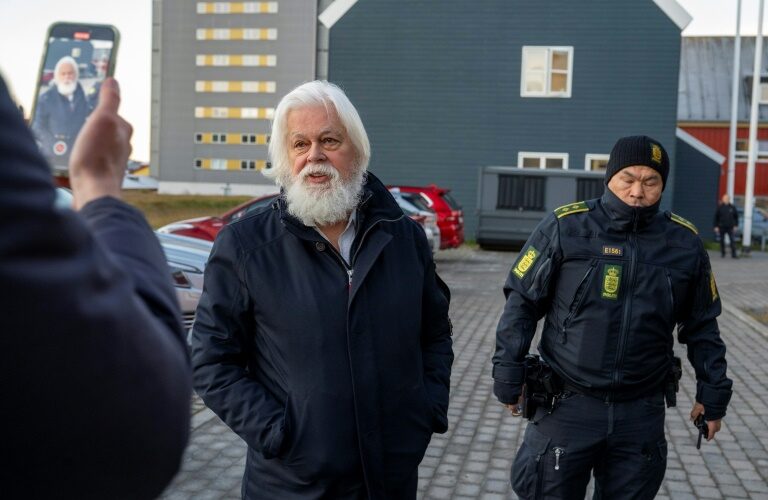 Va-t-il rester en prison ?: Une nouvelle audience pour Paul Watson ce mercredi