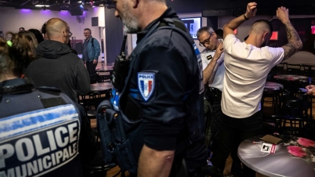 Violences dans un bar: Quatre supporters de l'équipe de foot de Nancy condamnés