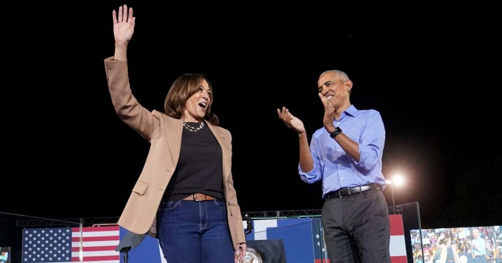 «Vous n’êtes pas emballés à l'idée d'avoir une femme présidente»: Barack Obama tente de mobiliser le vote noir pour Kamala Harris