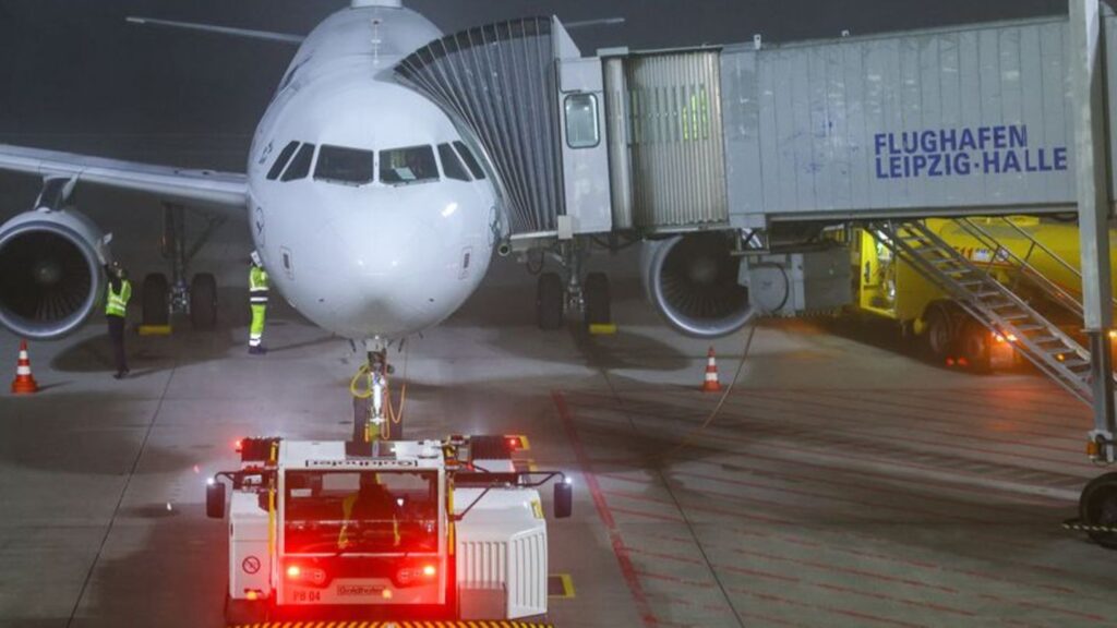 Warnstreik bei Lufthansa-Beschäftigten in Leipzig-Halle und Dresden - zahlreiche Flüge fallen aus. (Archivbild) Foto: Jan Woitas