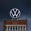 Wird die Autostadt Wolfsburg die VW-Krise überleben?