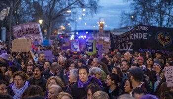 Yolanda Díaz atribuye la dimisión por "machismo" de Errejón a la investigación de Sumar y el PP le responde: "Ya tiene a su Ábalos"