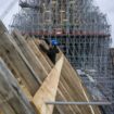 1000 pièces de bois, des centaines d’artisans… L’épopée de la reconstitution de la charpente de Notre-Dame de Paris