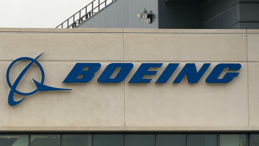 Streik bei Flugzeugbauer: Boeing bessert Tarifangebot erneut nach