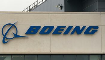 Streik bei Flugzeugbauer: Boeing bessert Tarifangebot erneut nach