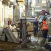 Inondations en Espagne : "des dizaines et des dizaines" de personnes restent portées disparues, annonce le gouvernement