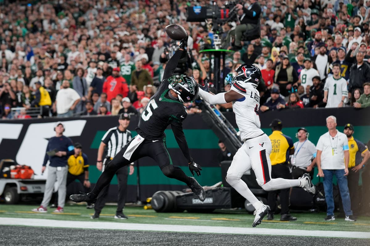 New York Jets end losing run with victory over Houston Texans