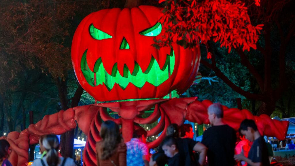 La soirée d’Halloween à Dublin se transforme en chaos à cause d’une mauvaise blague