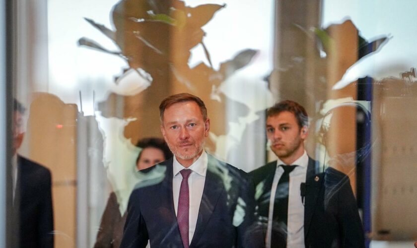 Grundsatzpapier zur Wirtschaftspolitik: Lindner beklagt nach Veröffentlichung seines Papiers "Indiskretion"