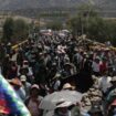 En Bolivie, les partisans de l'ancien président Evo Morales retiennent des soldats