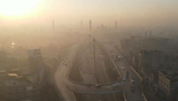 Pakistan : la pollution atmosphérique à Lahore est 80 fois supérieure aux recommandations