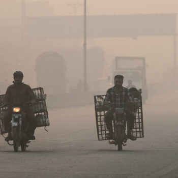 Pakistan : record de pollution à Lahore, plus de 40 fois supérieur au niveau acceptable de l'OMS