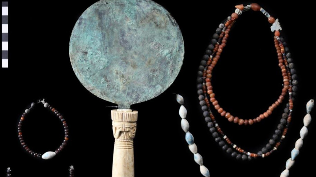 US-Egyptian archaeological team uncovers 4,000-year-old tomb near Luxor with jewelry, other artifacts