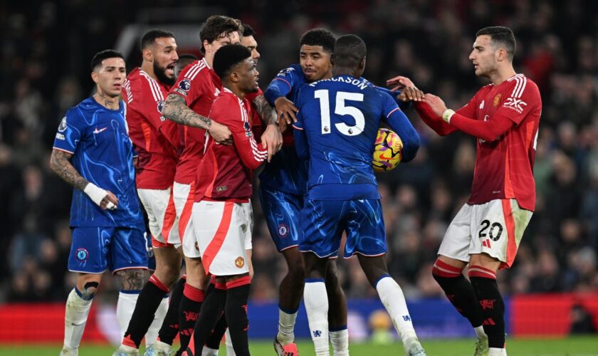 Man Utd vs Chelsea as it happened: Premier League result and reaction after tempers flare late on