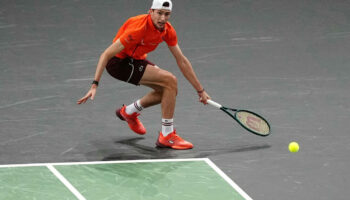 Paris Bercy : Ugo Humbert balayé par Alexander Zverev pour sa première finale en Masters 1000