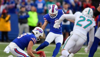 Tyler Bass nails last-gasp field goal to earn victory for Buffalo Bills