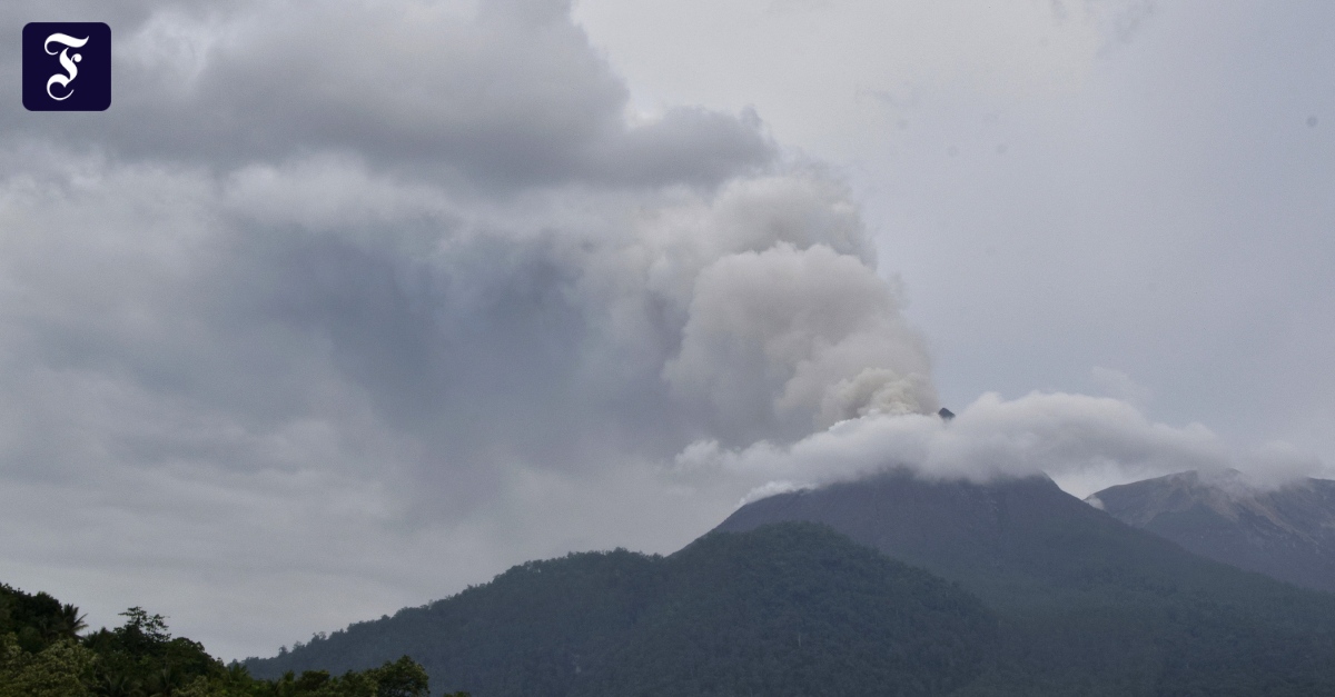 Mindestens neun Tote bei Vulkanausbruch in Indonesien