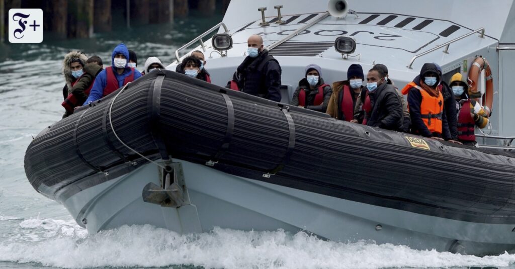 Schleuser im Ärmelkanal: Anti-Terror-Methoden sollen Flüchtlingsboote stoppen