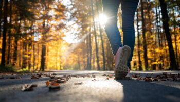 Les scientifiques viennent de découvrir un moyen très simple d'augmenter les effets de la marche pour la santé