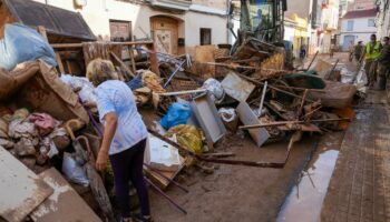 Inondations en Espagne : les autorités donnent un nombre de disparus pour la première fois