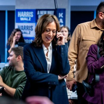 Élection américaine : Kamala Harris appelle un électeur pour l’encourager à voter et l’échange est hilarant