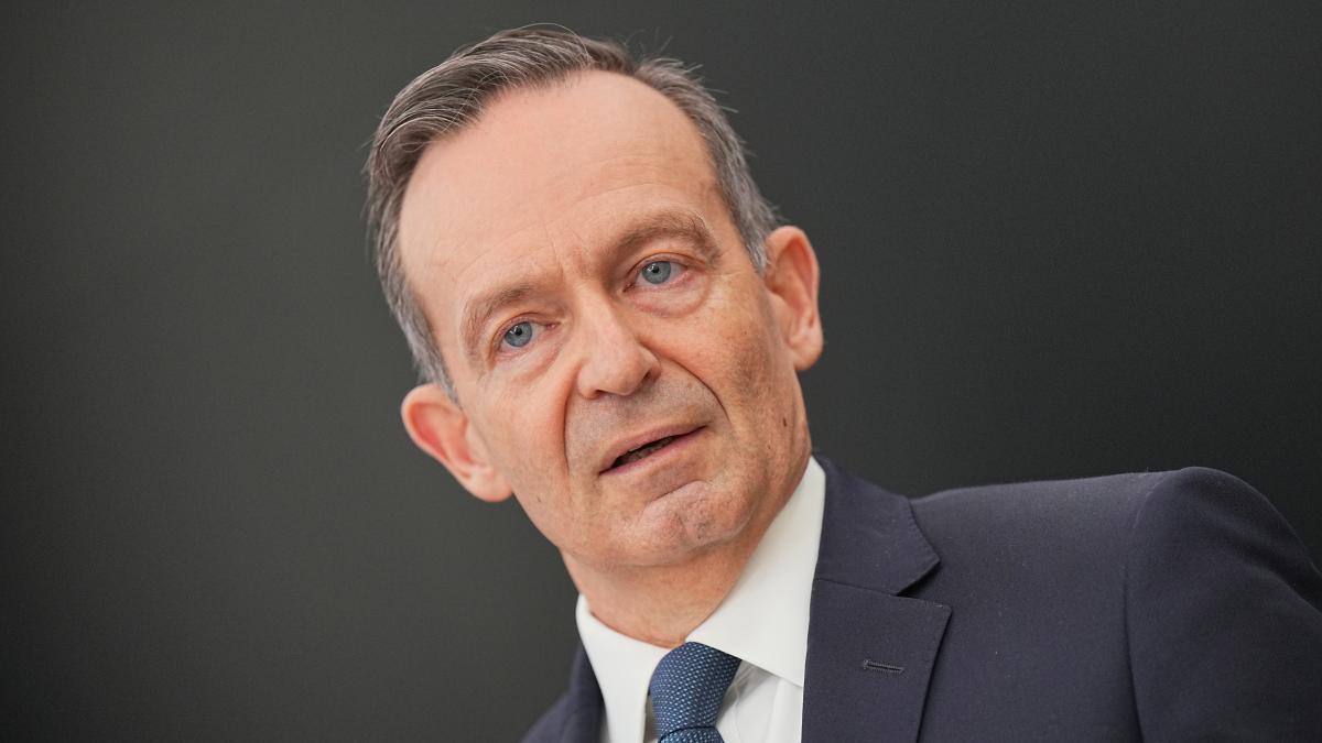 Volker Wissing tritt aus der FDP aus – und bleibt Minister