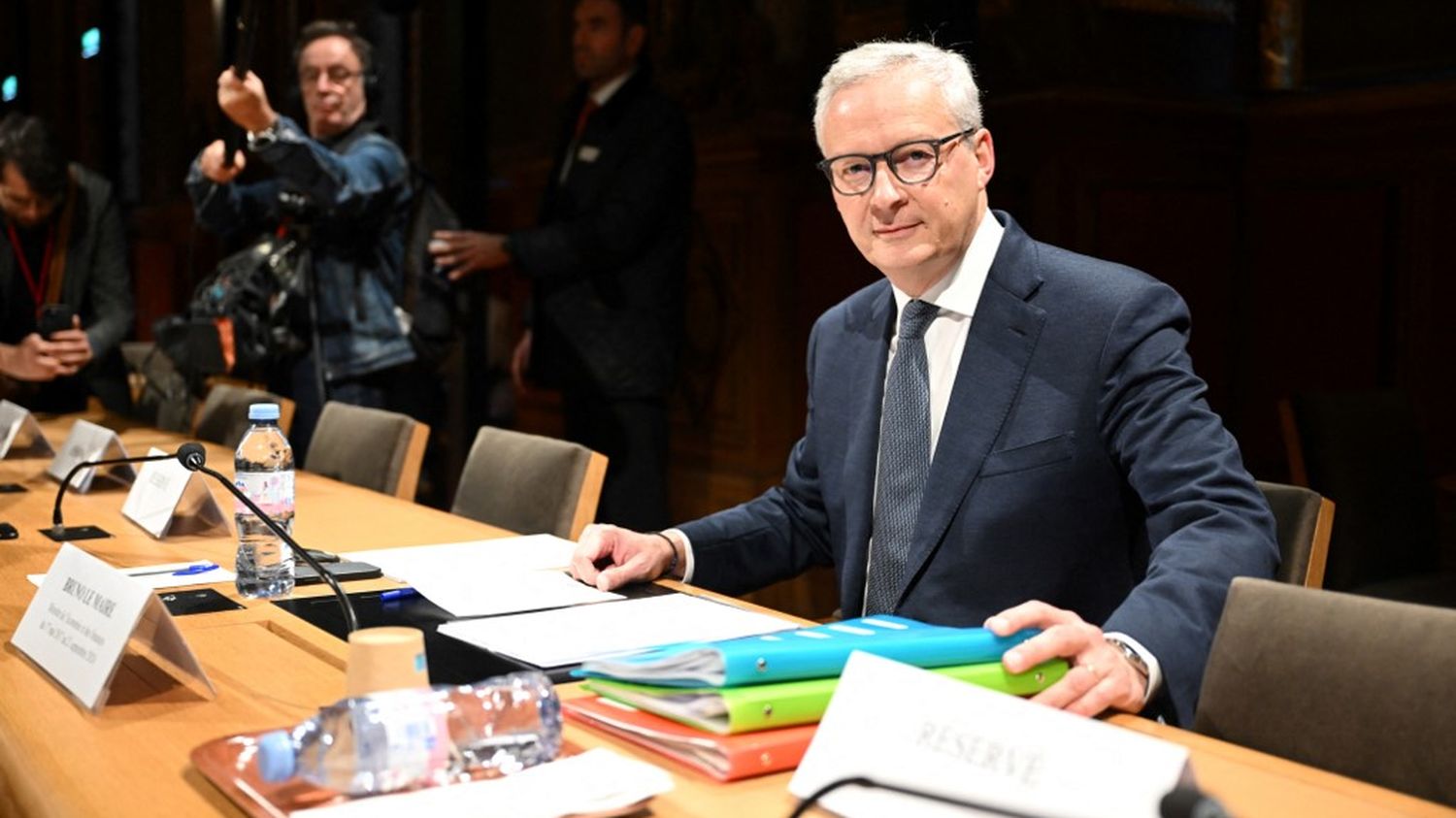 DIRECT. Dérapage des finances publiques : Bruno Le Maire réfute au Sénat toute "dissimulation" ou "volonté de tromperie" sur la situation budgétaire