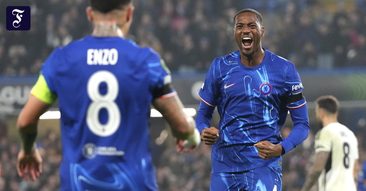 8:0 gegen FC Noah: Chelsea mit Rekordsieg, Manchester siegt mit van Nistelrooy