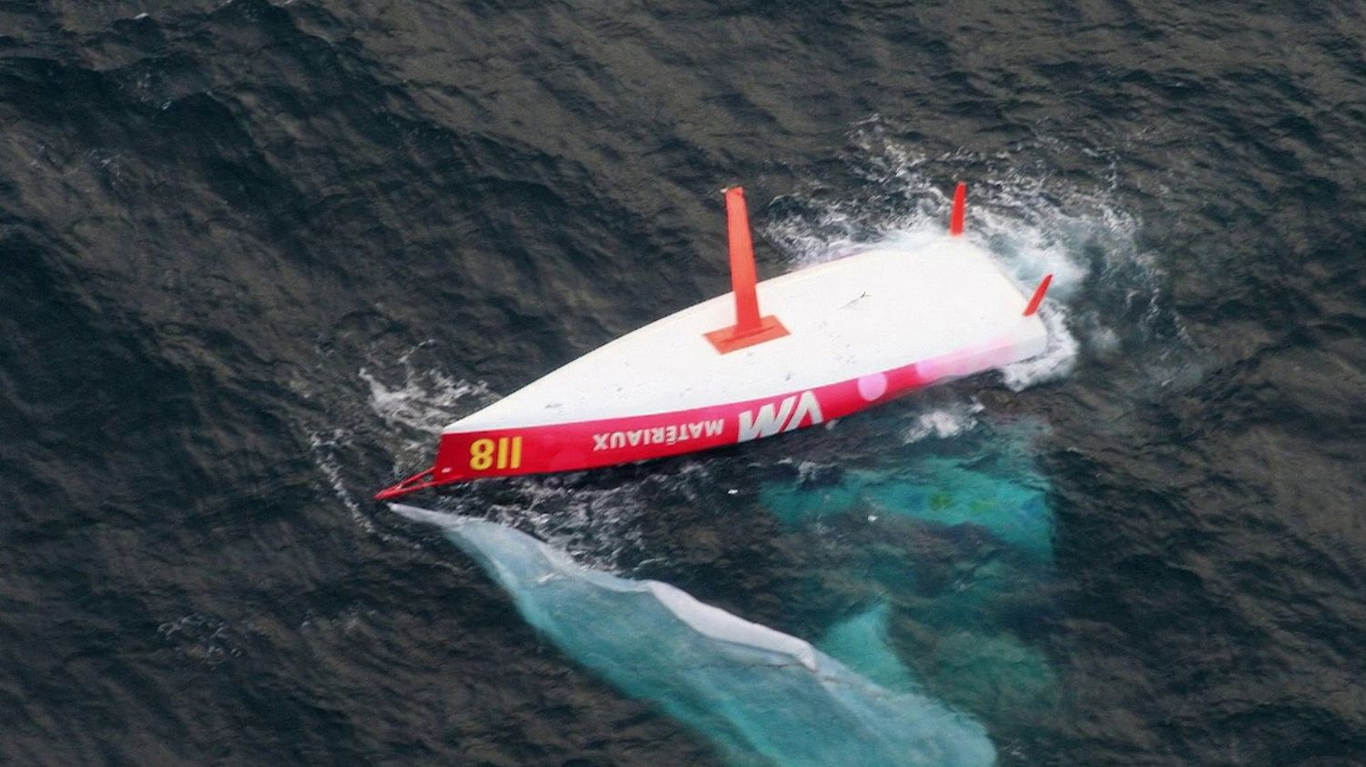 VIDEO. Vendée Globe 2024 : bateau renversé, sauvetages in extremis... Retour sur les exploits de la course la plus dangereuse au monde