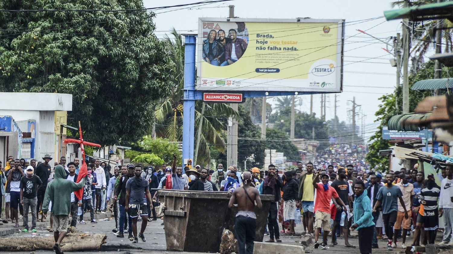 Au Mozambique, au moins 30 personnes sont mortes depuis le début des contestations électorales, selon l'ONG Human Rights Watch