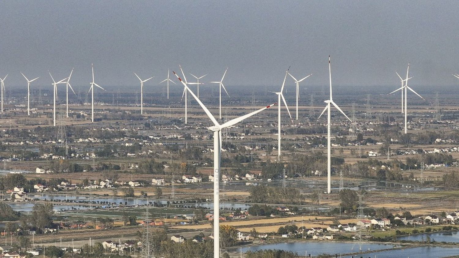 La Chine adopte une loi sur l'énergie pour "promouvoir la neutralité carbone"