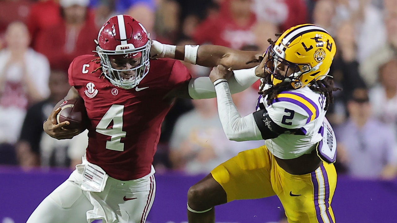 Jalen Milroe rushes for 4 touchdowns, nearly 200 yards as No. 11 Alabama dominates No. 15 LSU