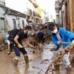 VALENCIA, ESPAGNE - 4 NOVEMBRE : Vue de la destruction suite aux inondations meurtrières à Valence, Espagne, le 4 novembre 2024.