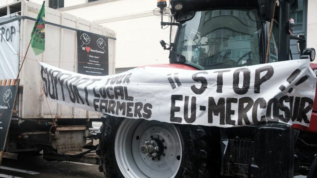 Colère des agriculteurs : le traité de libre-échange entre l'UE et le Mercosur remet le feu aux poudres malgré l'annonce d'aides