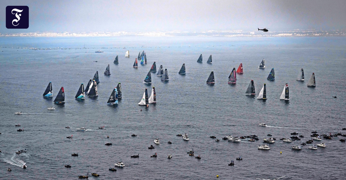 Start der Vendée Globe: Boris Herrmann segelt der Einsamkeit entgegen